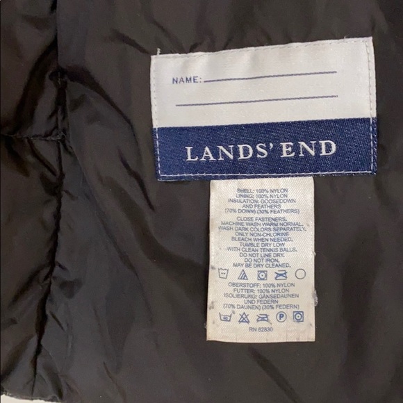 Lands’ End Big Kids black puffer vest - Picture 4 of 4